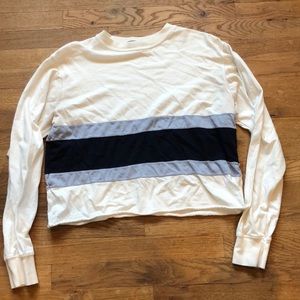 Brandy Melville cropped long sleeve